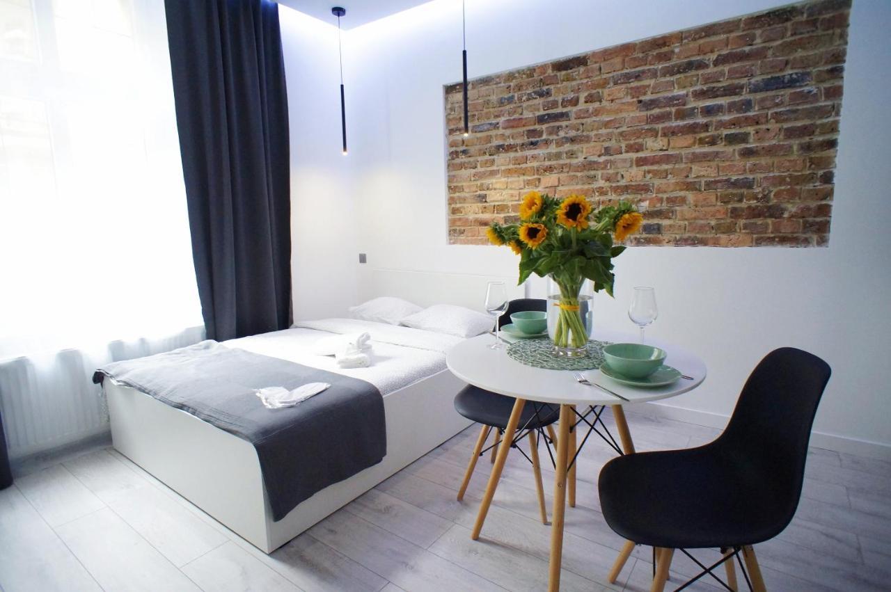 Modern Apartment In The City Center Katowice Exterior photo